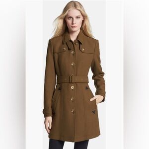 Authentic Burberry Didmoore Coat, Size 2 in Olive